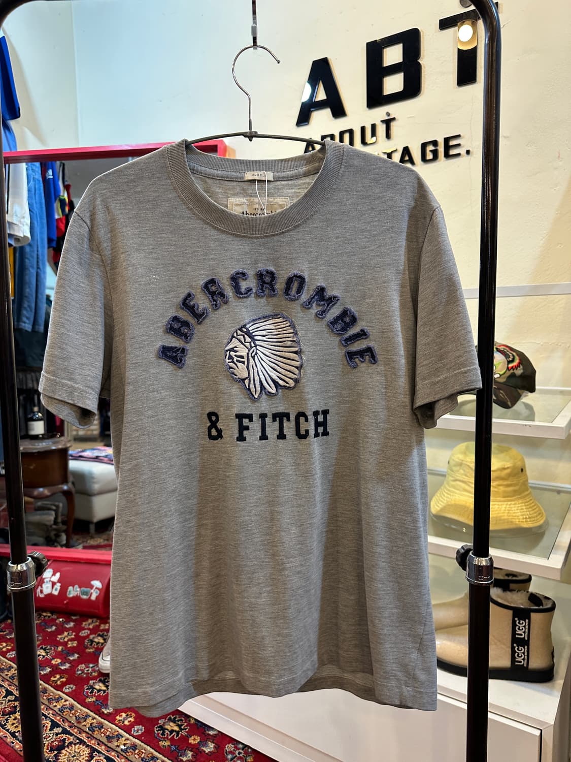 아베크롬비 우먼스 빈티지 프린팅 반팔티 그레이 XL 상품이미지1