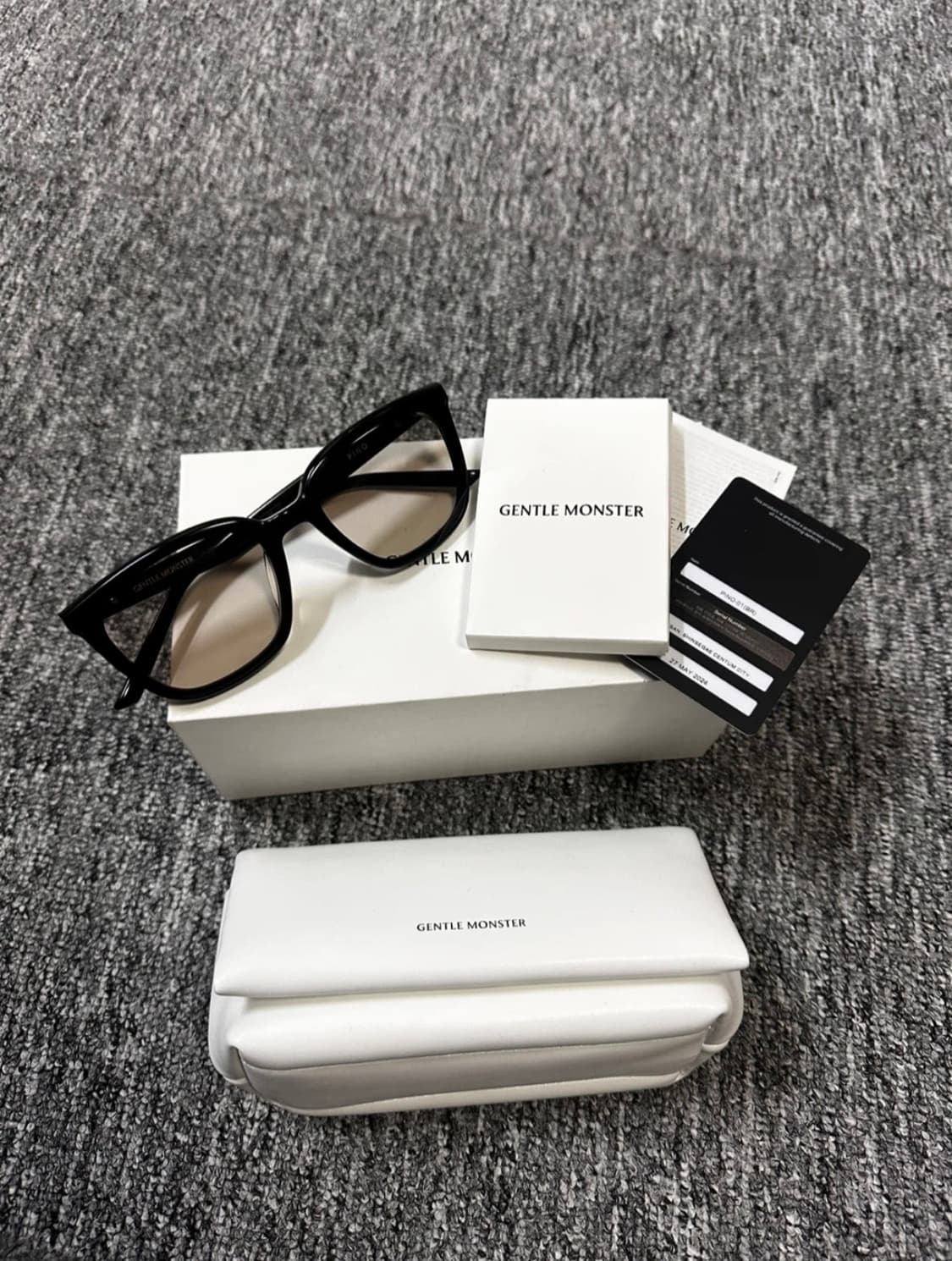 젠틀몬스터 피노 상품이미지1