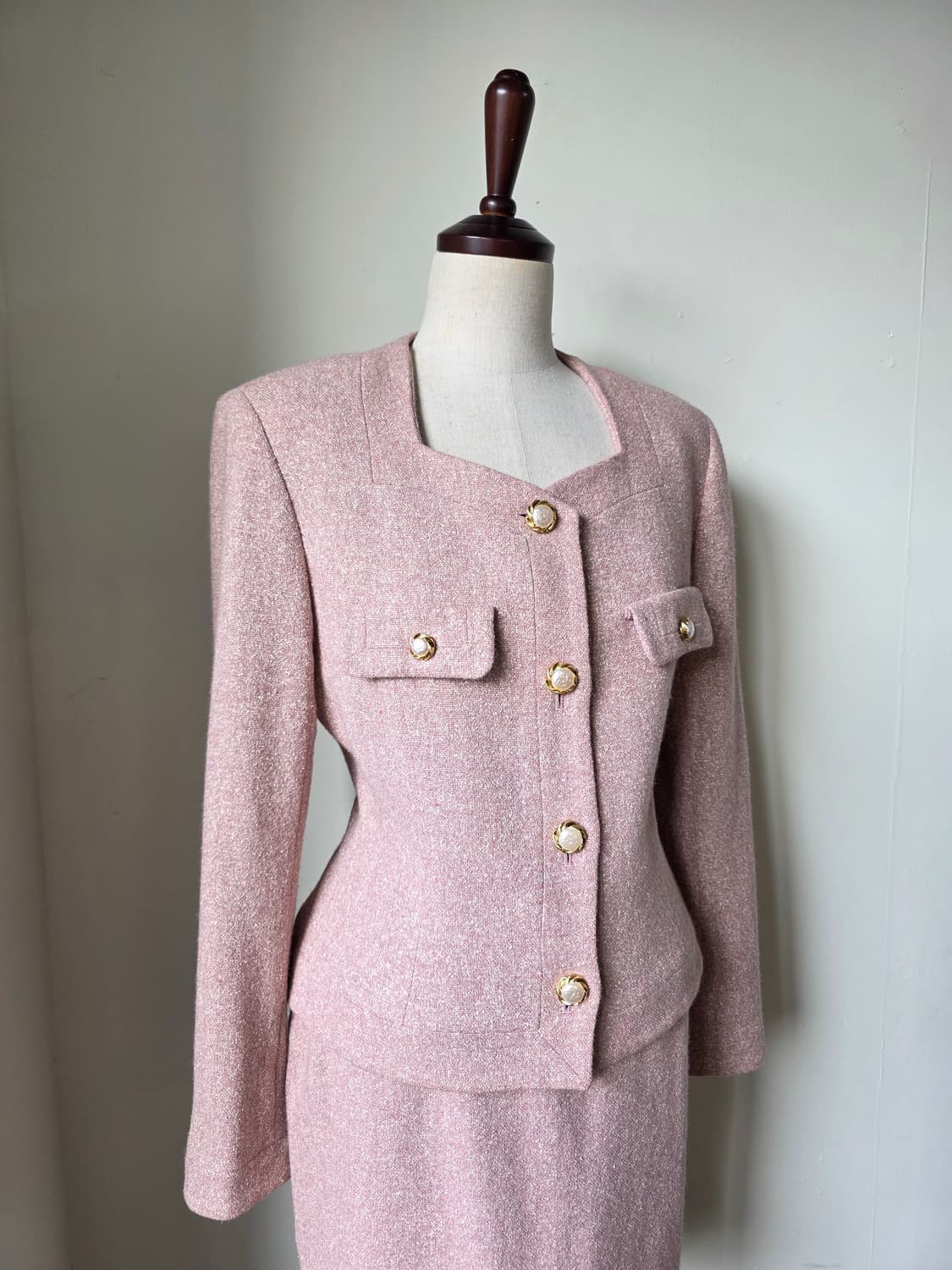 진주 버튼 트위드 셋업 상품이미지3