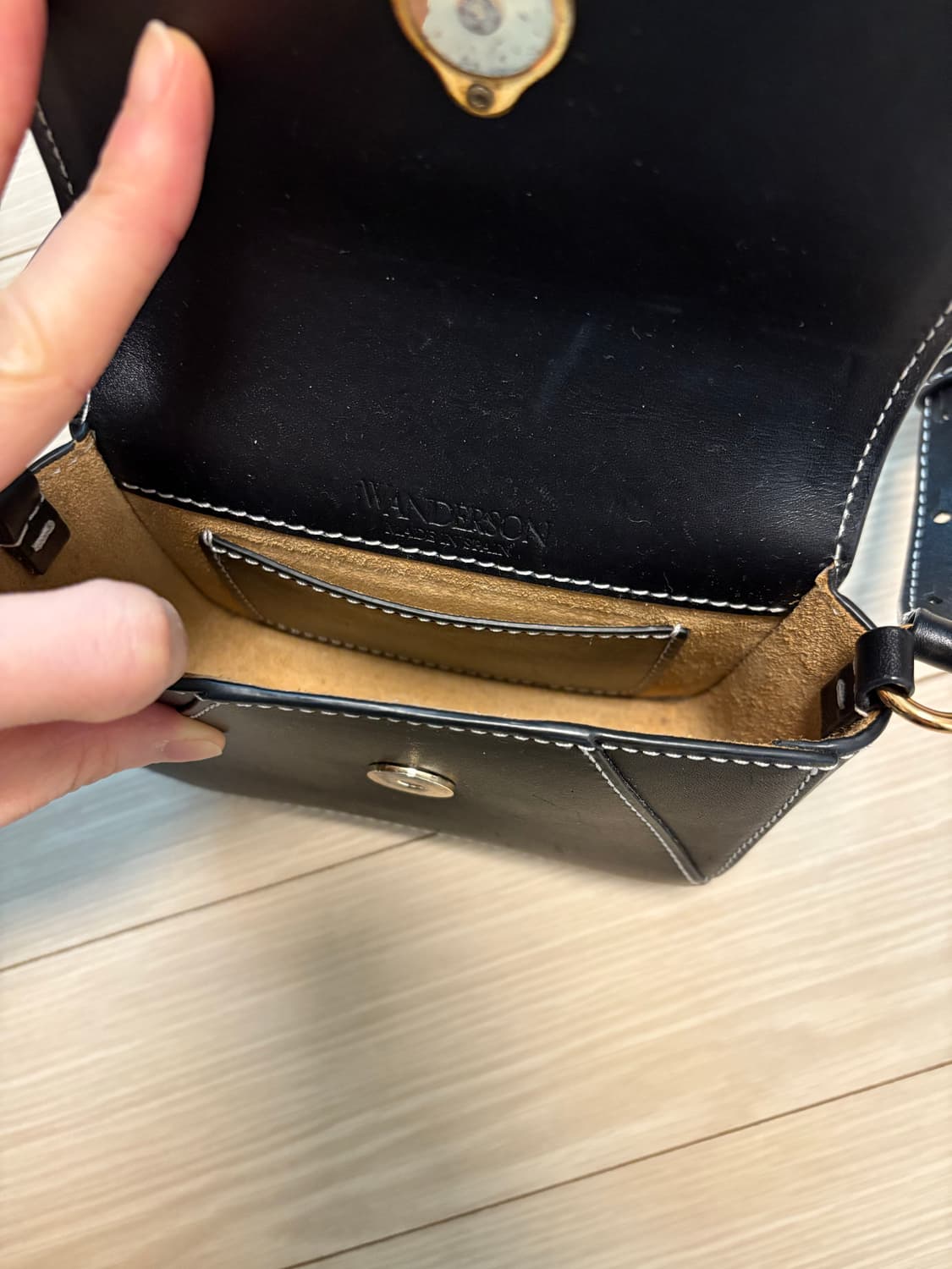  JW앤더슨 레더미니백 상품이미지7
