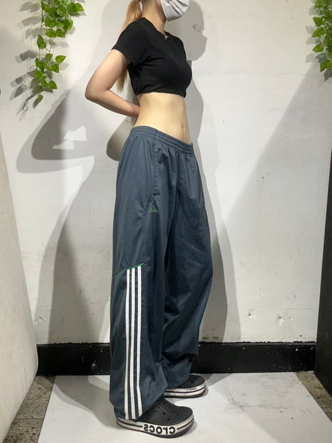 아디다스 차콜 화이트 삼선 와이드 팬츠 M 상품이미지1