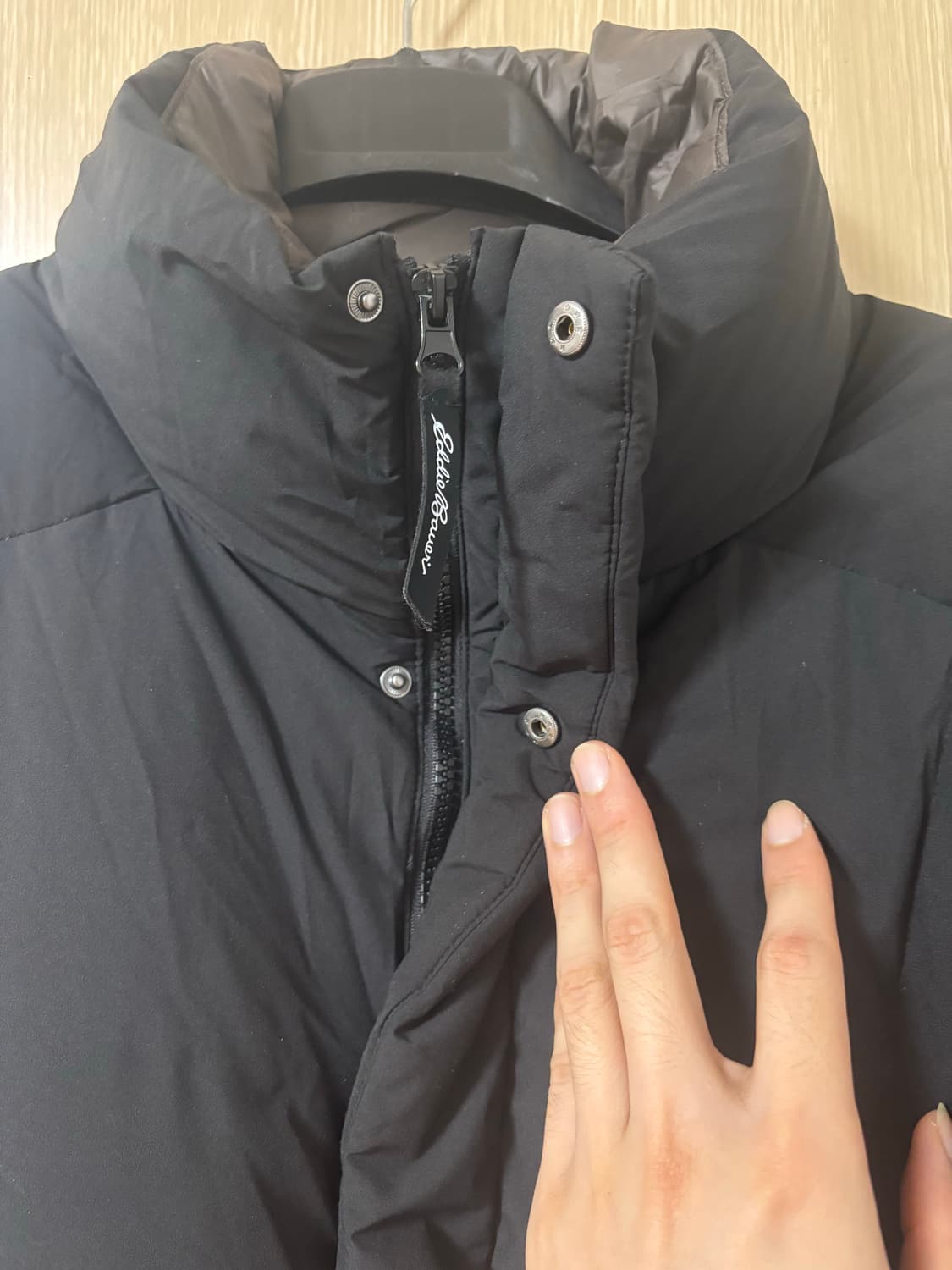 에디바우어 블랙 패딩 상품이미지2