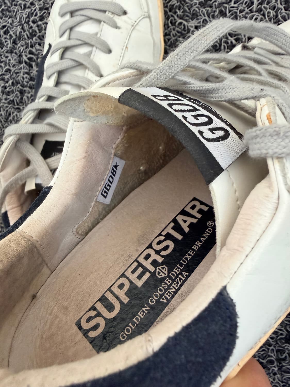 골든구스 슈퍼스타 화이트 네이비 스니커즈 270 상품이미지6