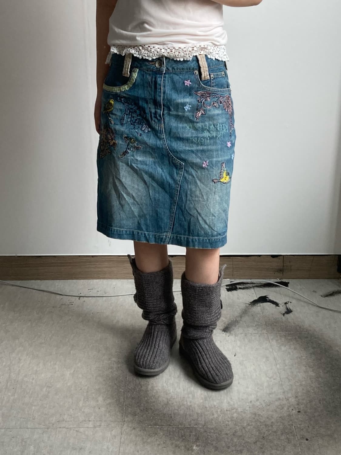 자수 신치백 데님 스커트 상품이미지2