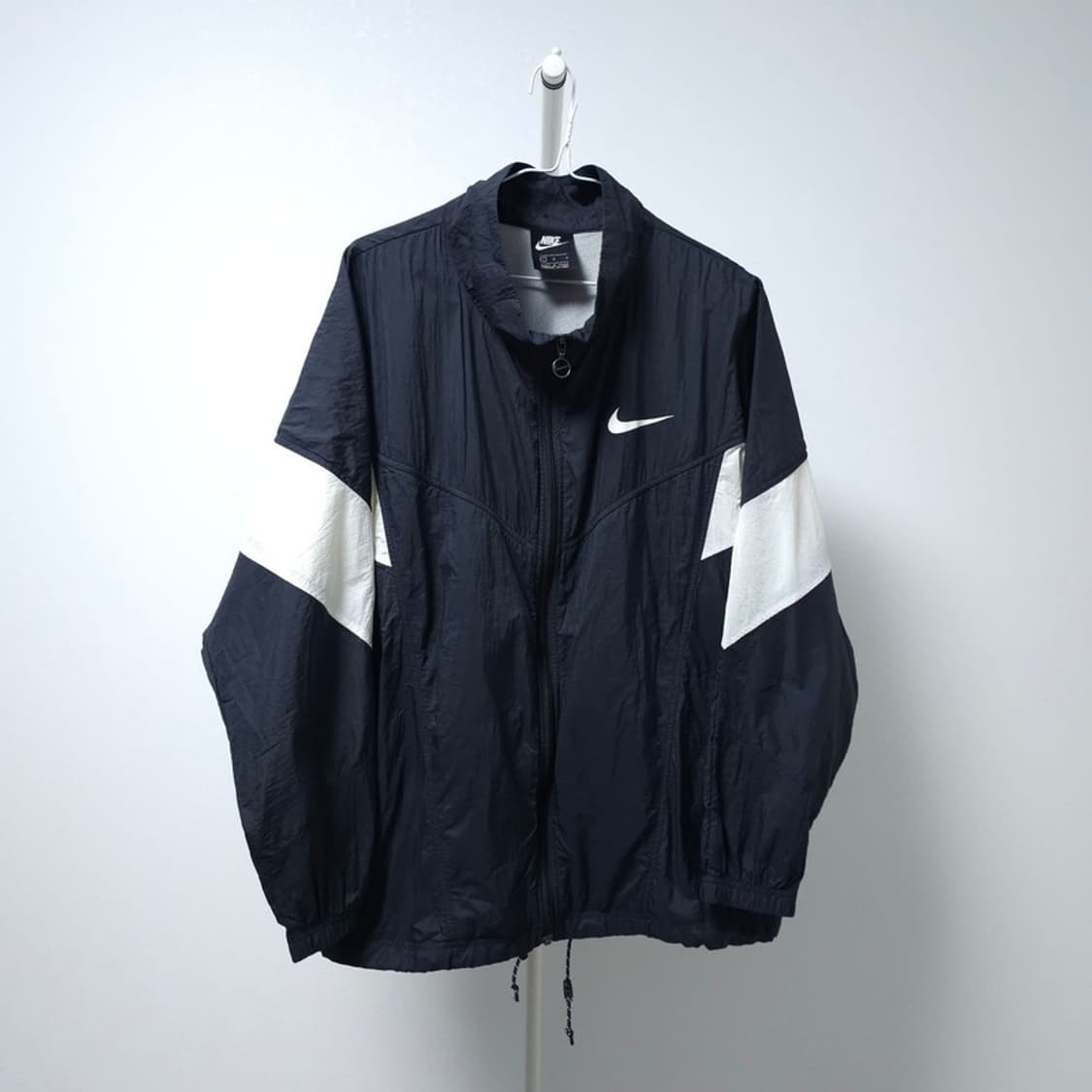 나이키 바람막이 L 상품이미지1
