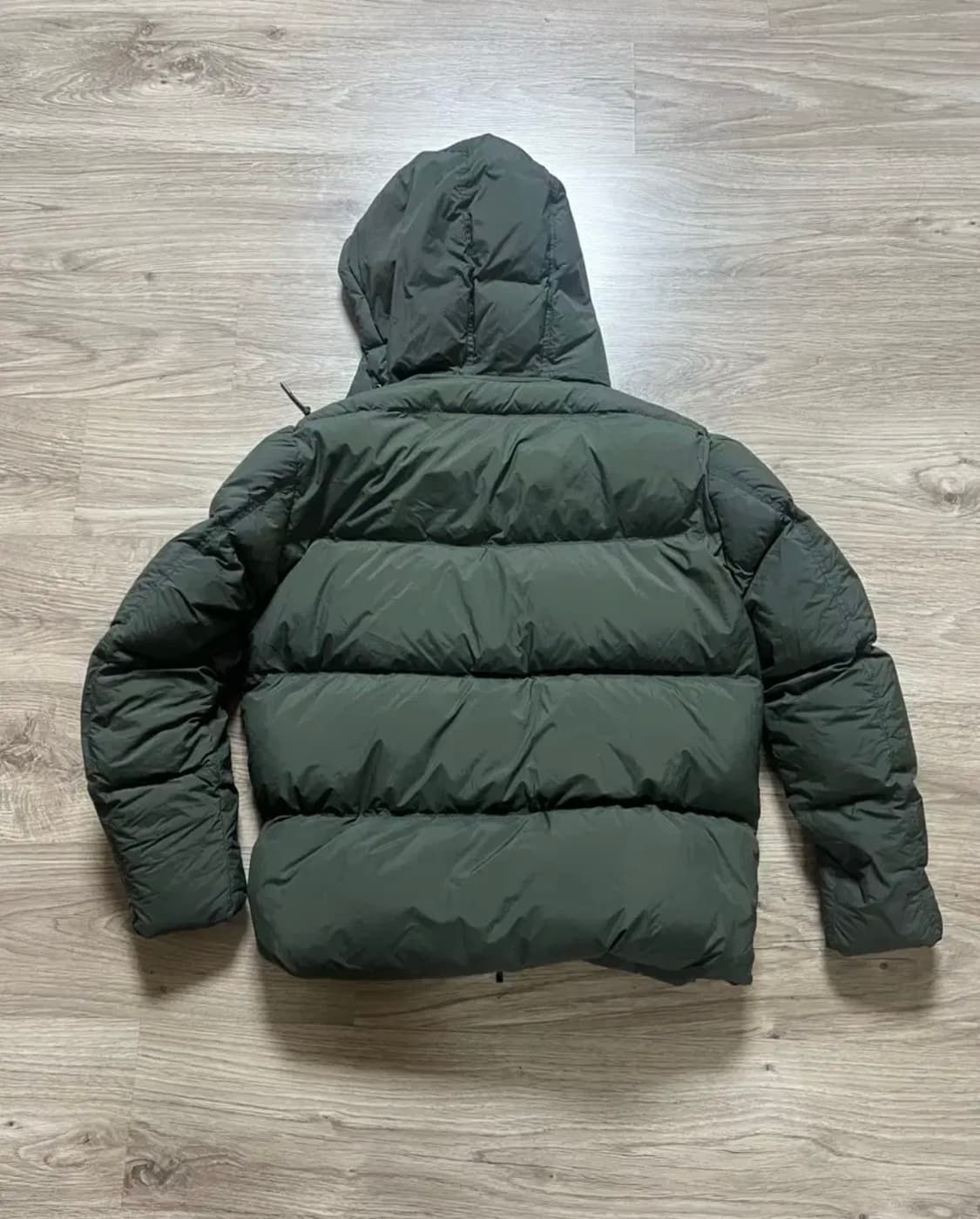 아르켓 푸퍼 다운 패딩 카키 105 상품이미지3