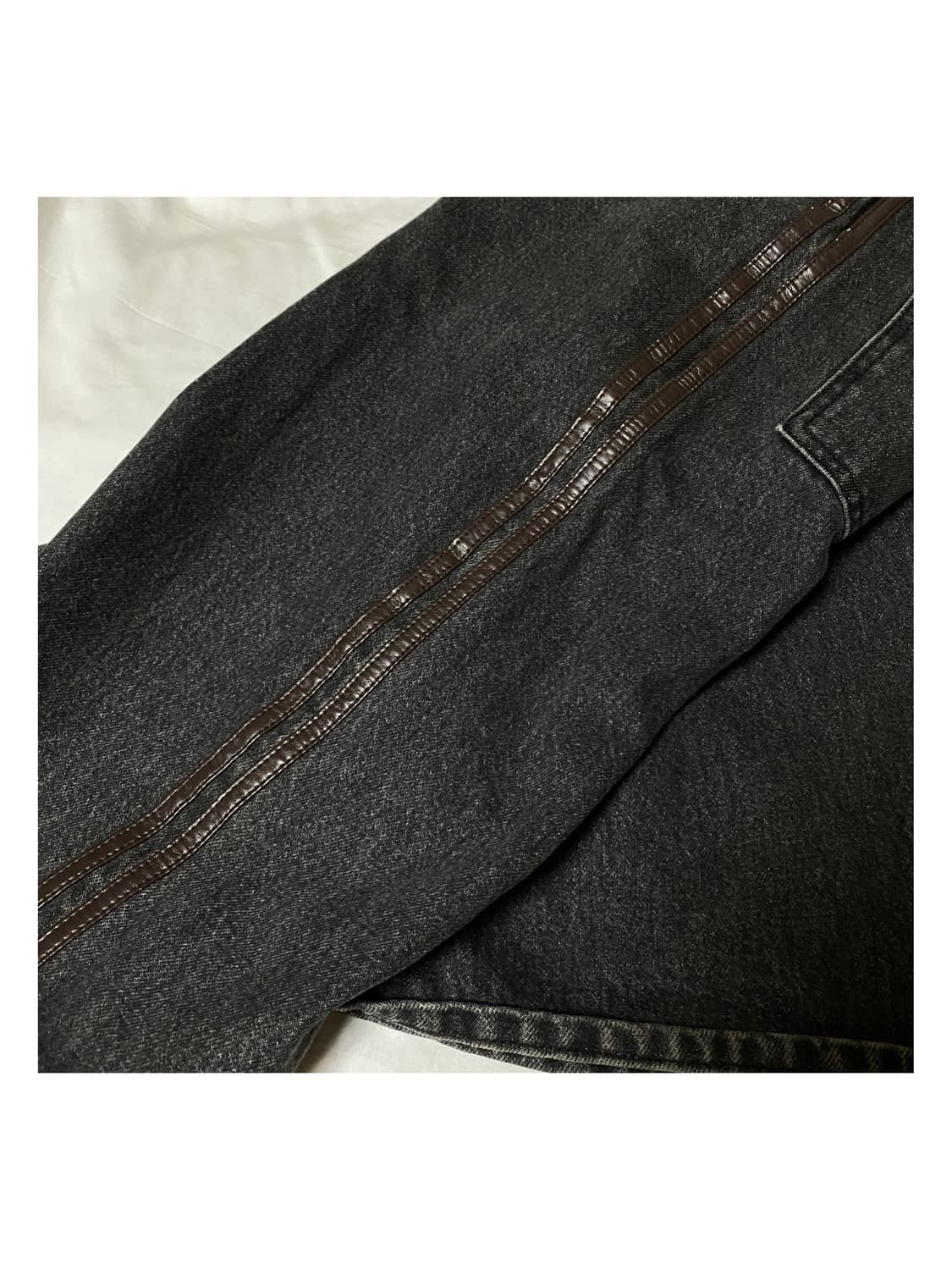 마리암나시르자데 사이드 레더 라인 버뮤다 팬츠 데님 쇼츠 아카이브 슬랙스 상품이미지4