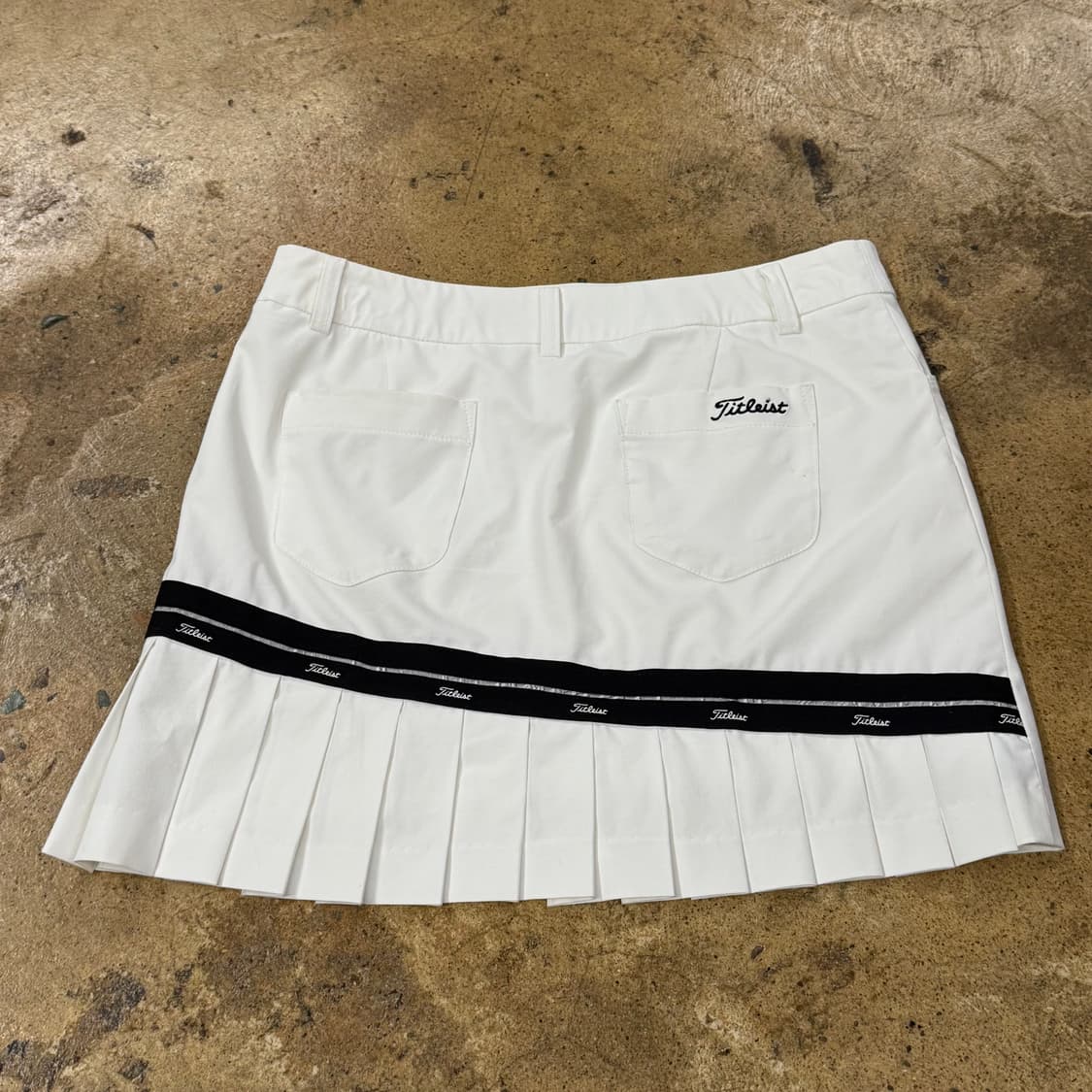 [정품/70(27)] 타이틀리스트 골프 스커트 화이트 b8 상품이미지3