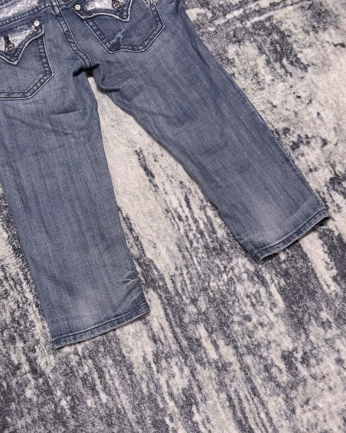 {Miss Me} Sequin Pocket Capri Jeans  상품이미지6