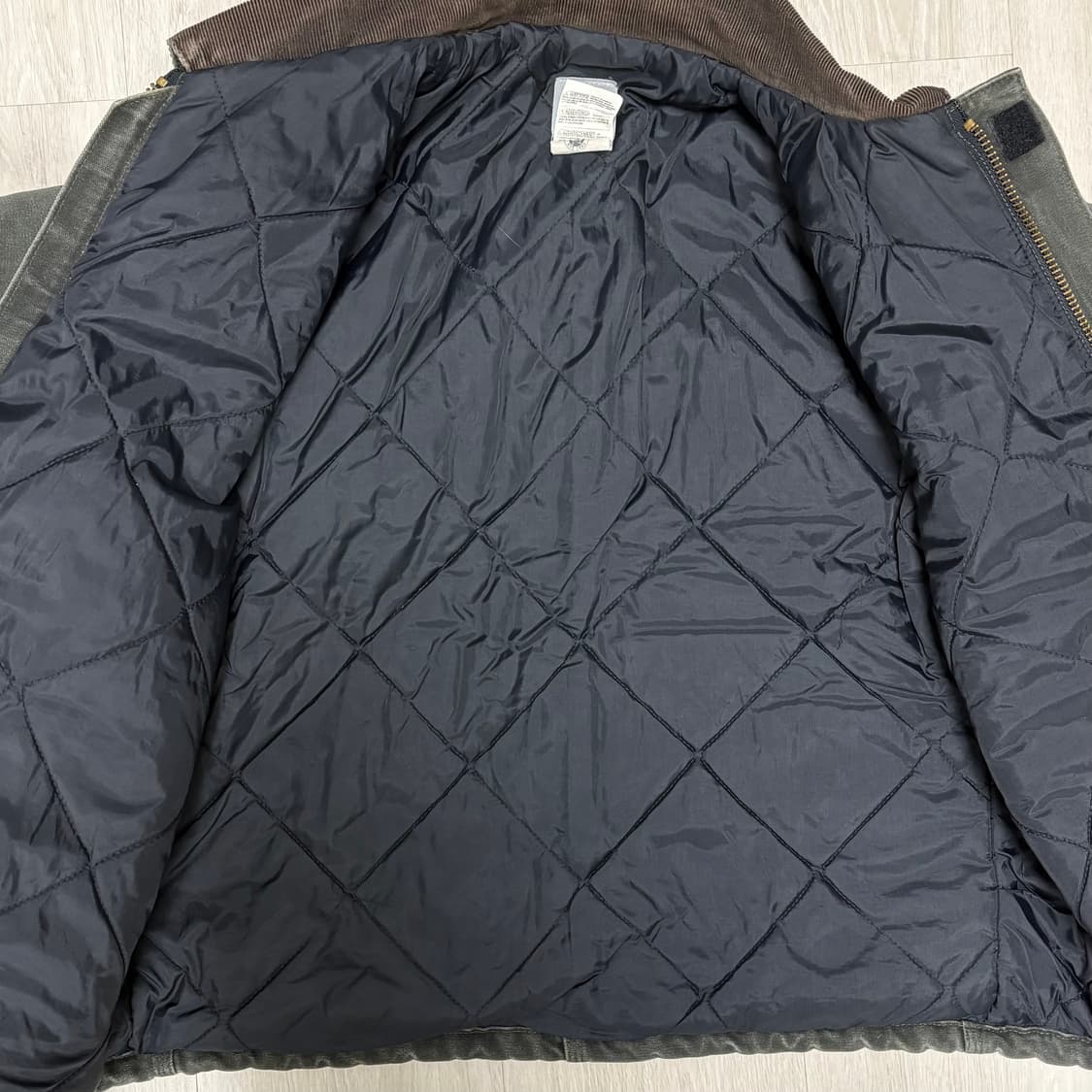 00s 칼하트 J22 MOS 아크틱 자켓 상품이미지7