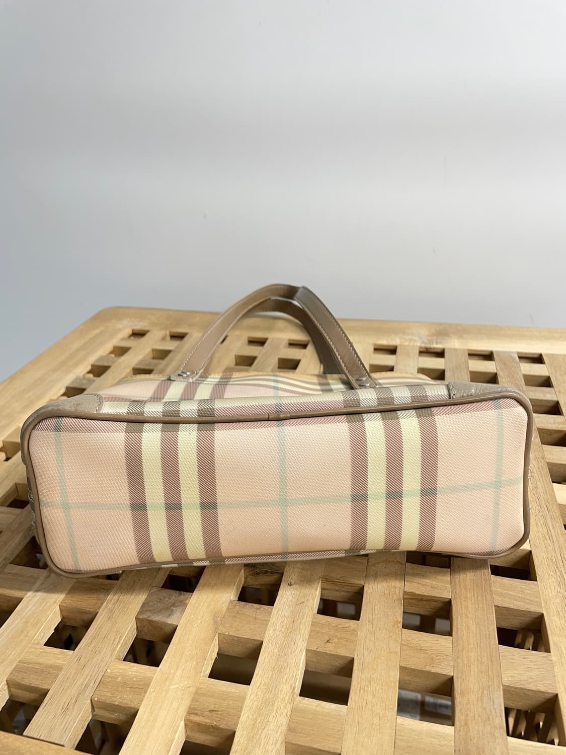 버버리 캔버스 토트백 상품이미지6