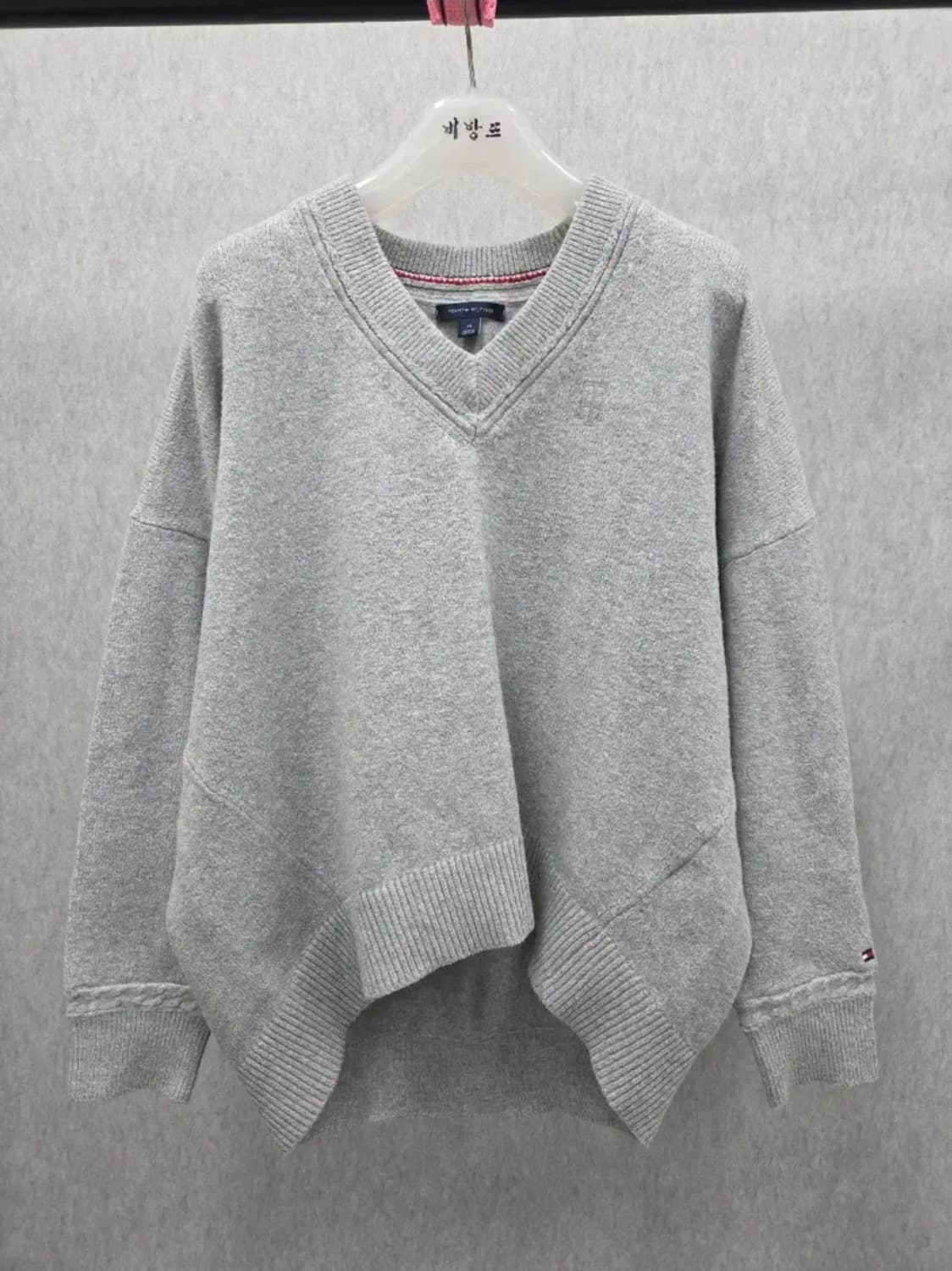 여성 M 타미힐피거 브이넥 니트 긴팔 상품이미지1