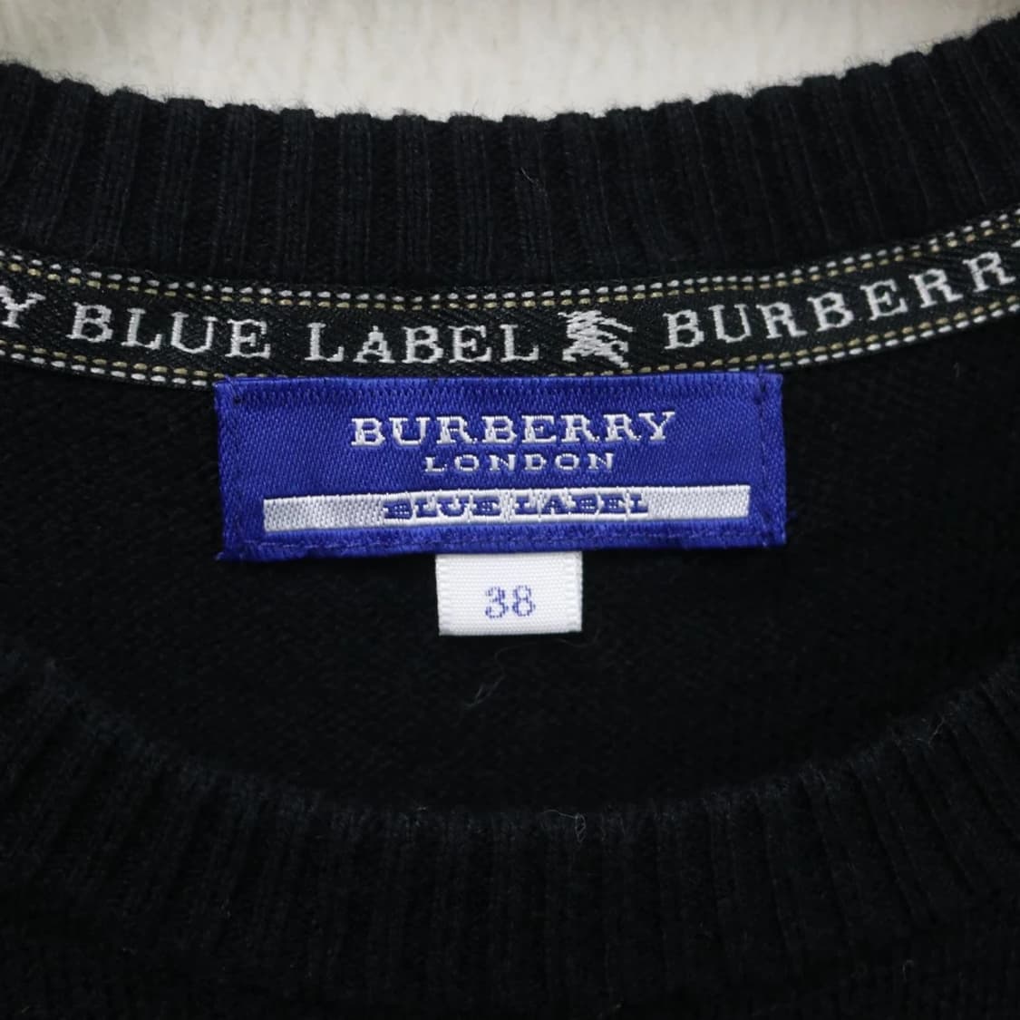 버버리 블루라벨 퍼프소매 울 혼방 반팔 니트 61952 상품이미지8