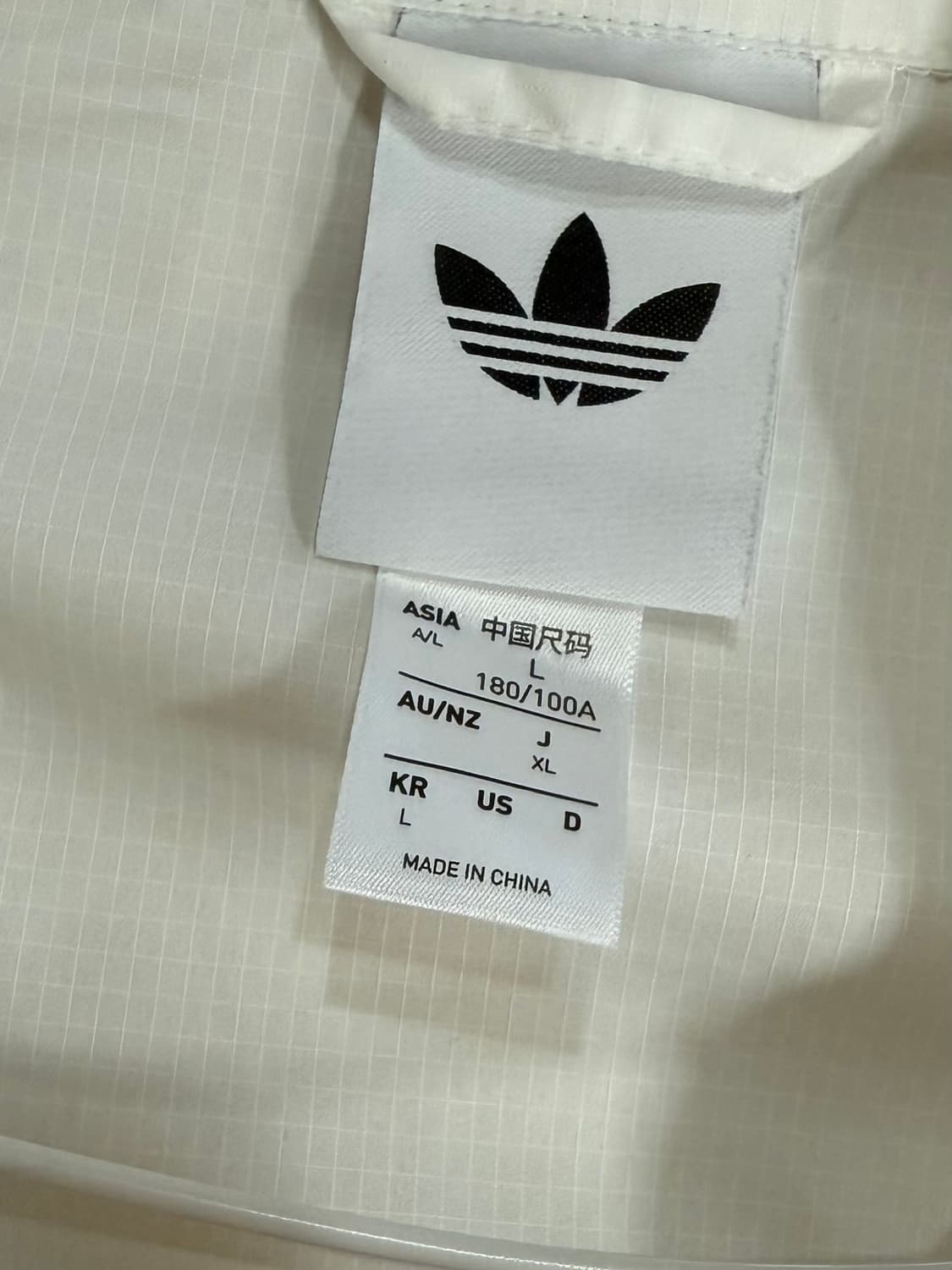 (L size) 아디다스 파이어버드 락업 트랙탑 바람막이 화이트 상품이미지3