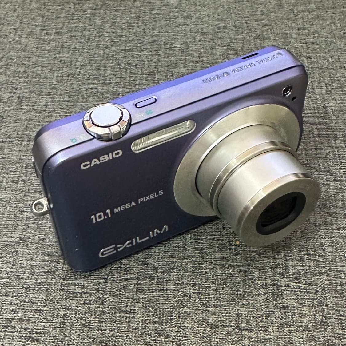 르세라핌 은채 디카 📸카시오 엑슬림 EX-Z1050 블루 + 정품충전기 상품이미지4