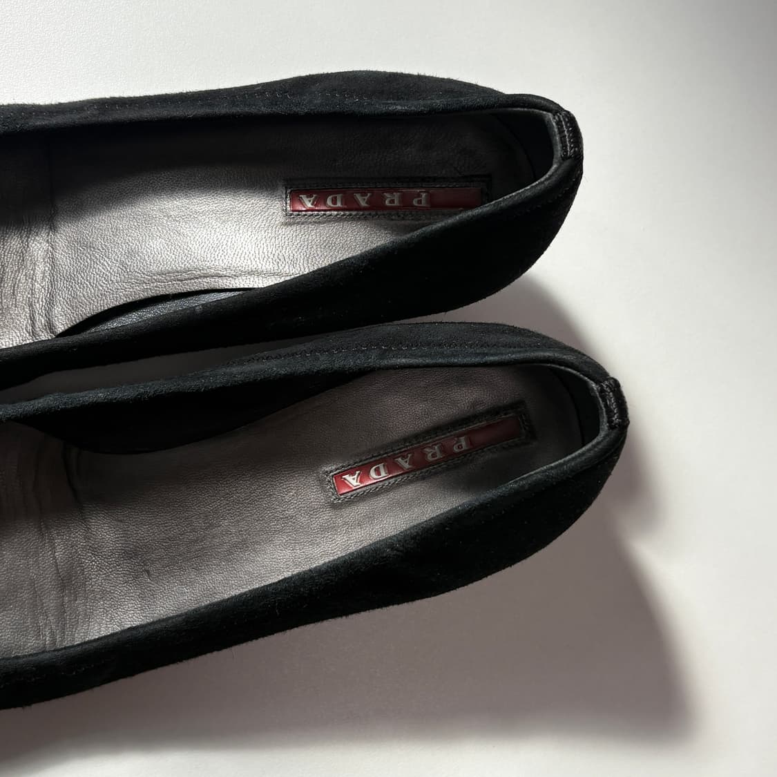 프라다 스포츠 스웨이드 로우 펌프스 36.5 상품이미지4