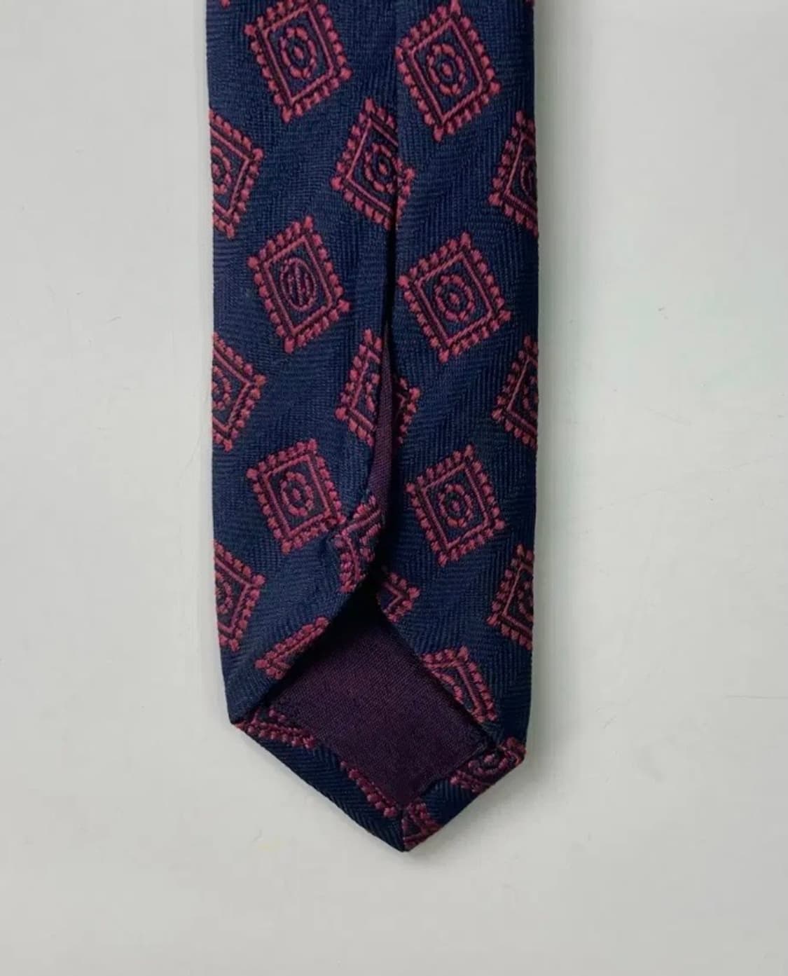입생로랑 넥타이 상품이미지9
