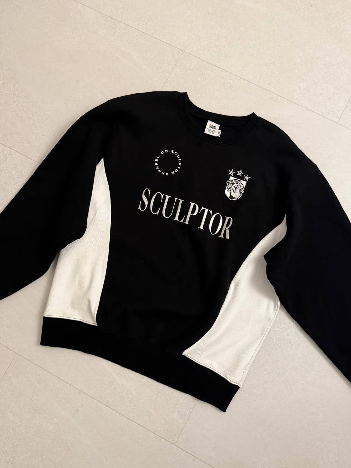 스컬프터 컬러 블록 맨투맨 블랙L 상품이미지1