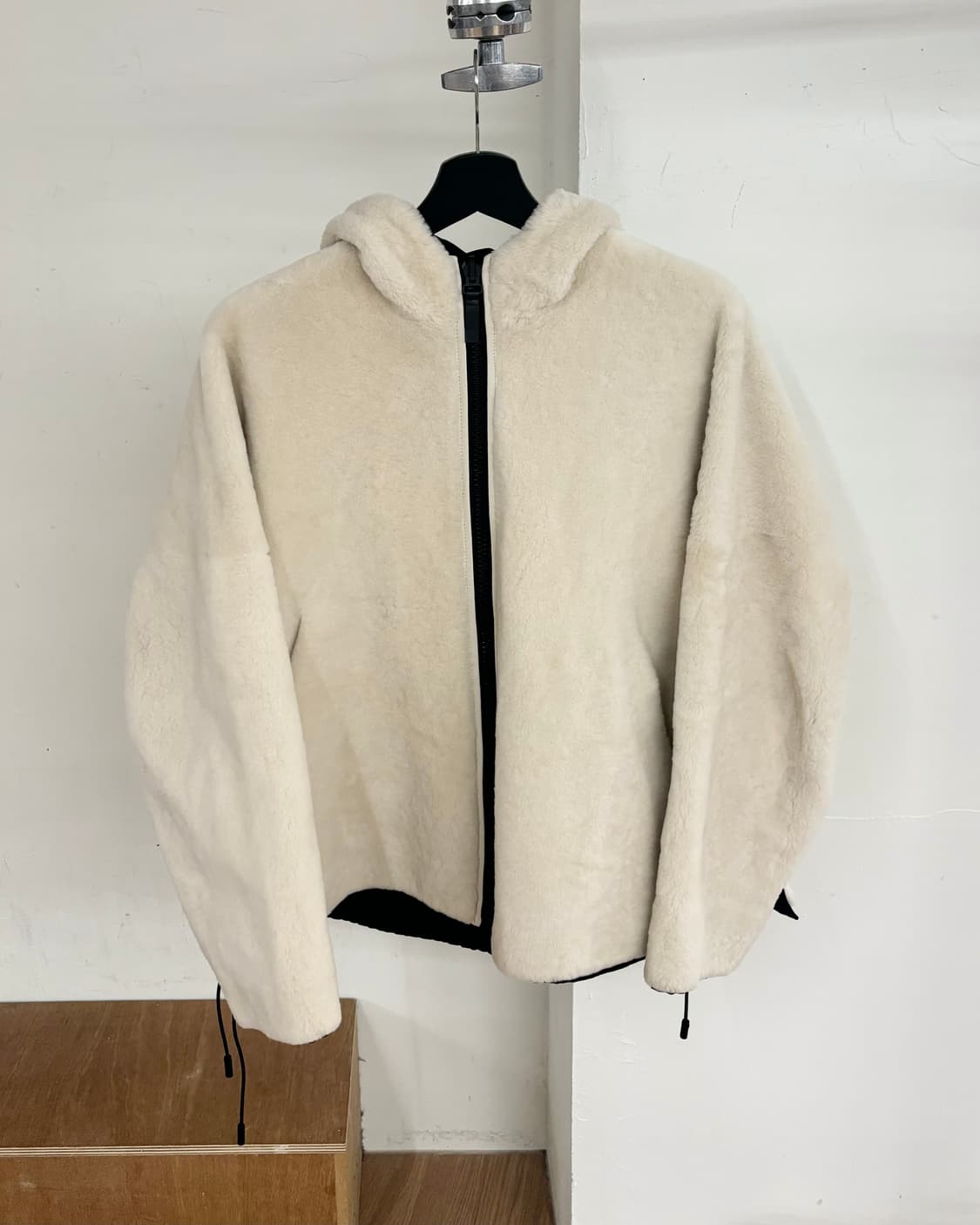 이브 살로몬 파리 리버시블 오프 와이트 점퍼 상품이미지1