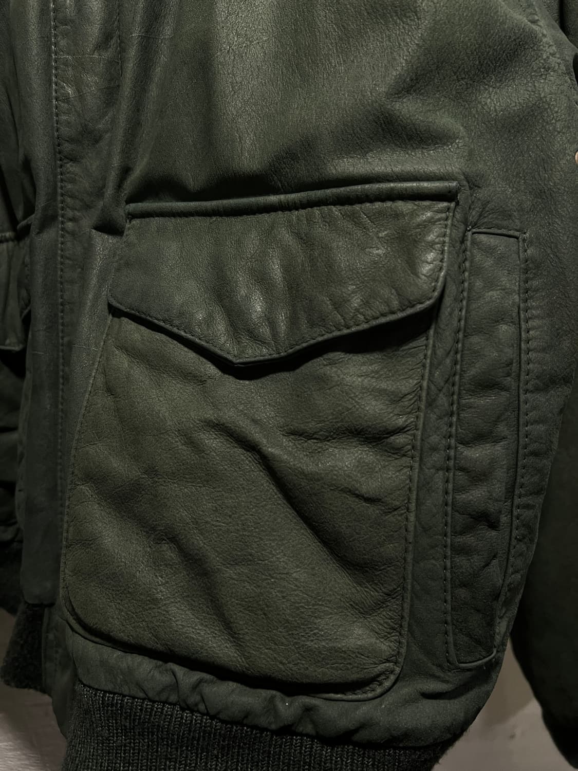 [M]90's USA 빈티지 그린 리얼레더 A-2 자켓 상품이미지4