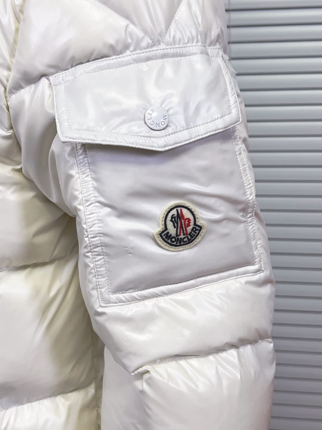 몽클레르 마야 쇼트 다운 상품이미지4