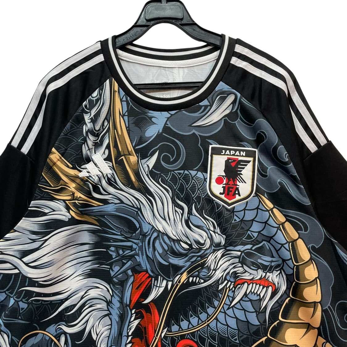 Adidas Japan Dragon uniform 상품이미지3