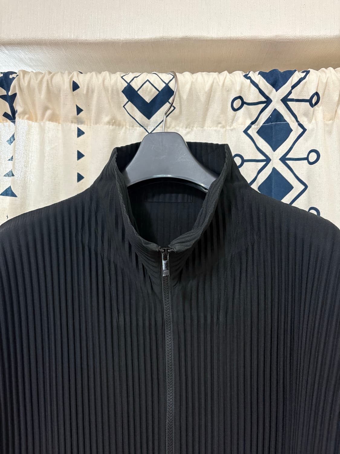 옴므 플리세 / 이세이 미야케 베이직 자켓 상품이미지5