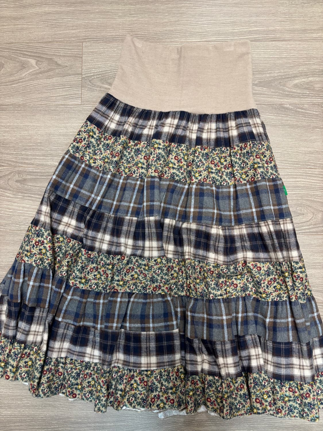 노컨텐츠 멀티웨이 튜브 스커트 베이지 상품이미지4