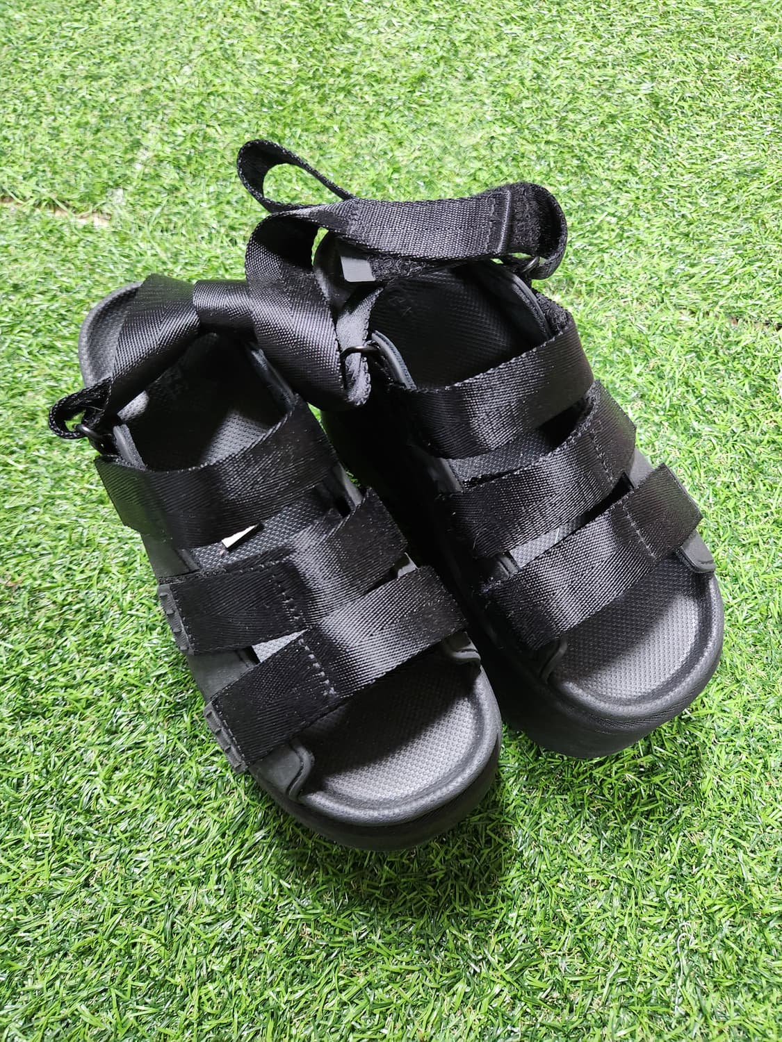 UGG 플랫폼 샌들 블랙 / 12cm 키높이 힙템🔥 상품이미지1