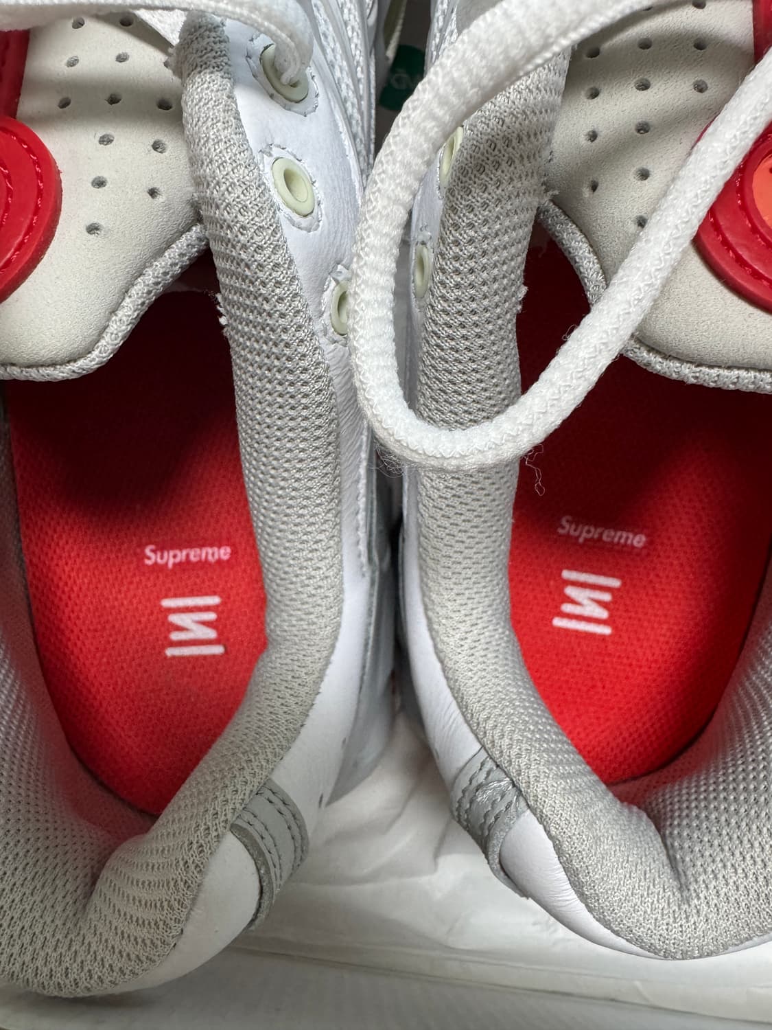 슈프림샥스라이드2. 270사이즈 판매합니다 상품이미지3