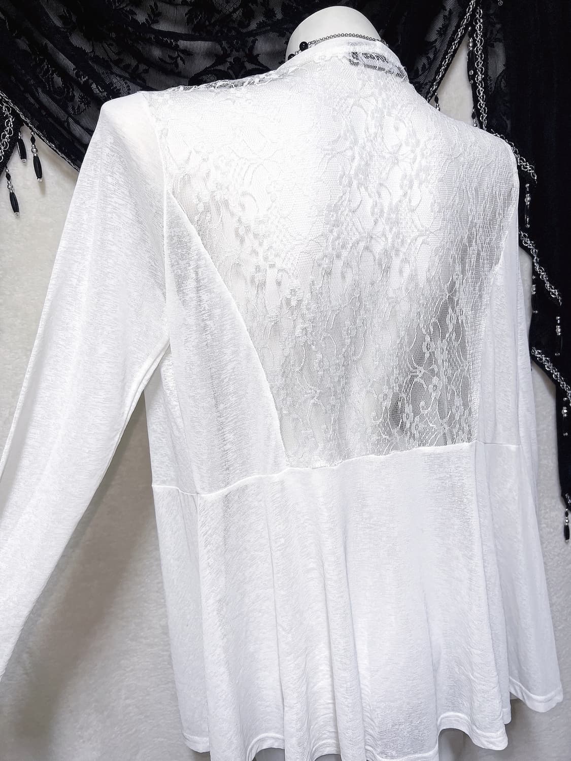 퓨어화이트 시스류 레이스 백포인트 로브가디건 오리엔탈 핀터 아카이브 상품이미지6