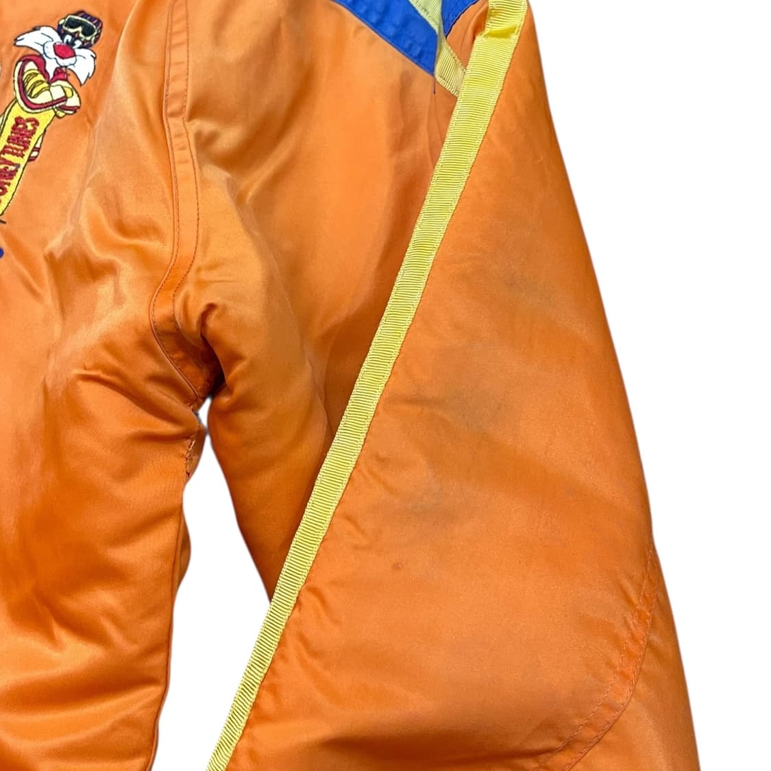 90s 루니툰즈 트위티 실베스터 점퍼 상품이미지8