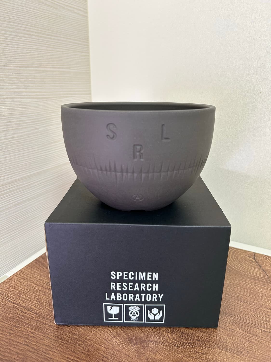 네이버후드 SRL 세라믹 화분 (NEIGHBORHOOD SRL POT) 상품이미지1