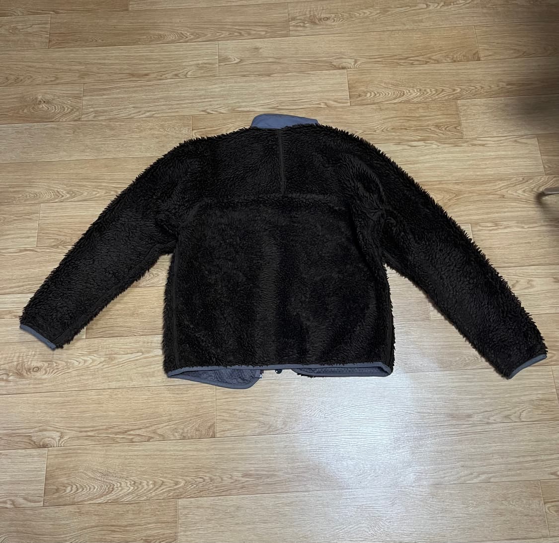 파타고니아 딥파일 브라운 상품이미지2