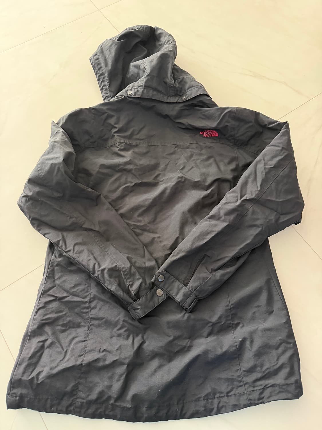노스페이스 여성 바람막이 90 상품이미지2