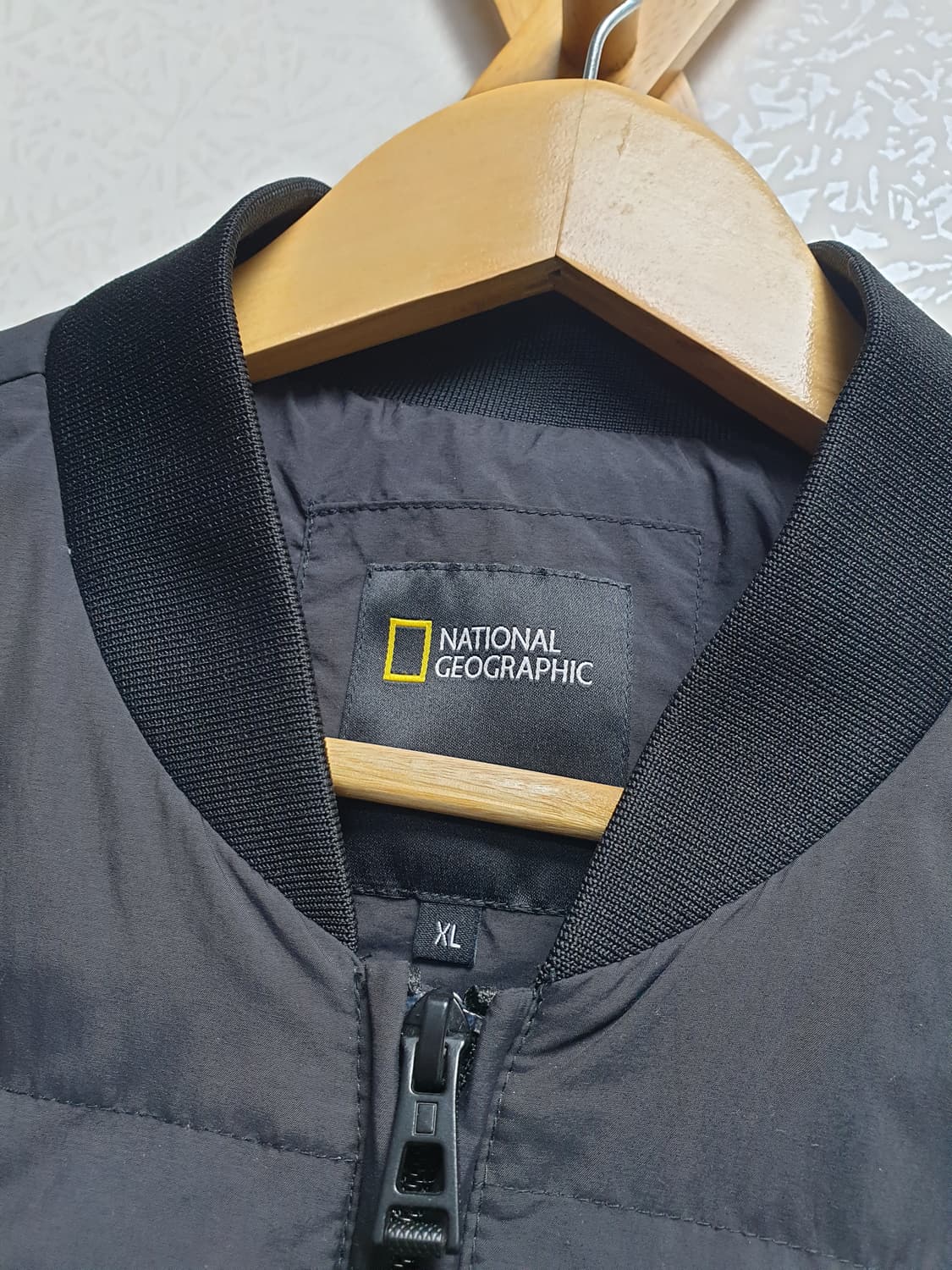 [xl/105] 내셔널지오그래픽 경량패딩 봄버 상품이미지4