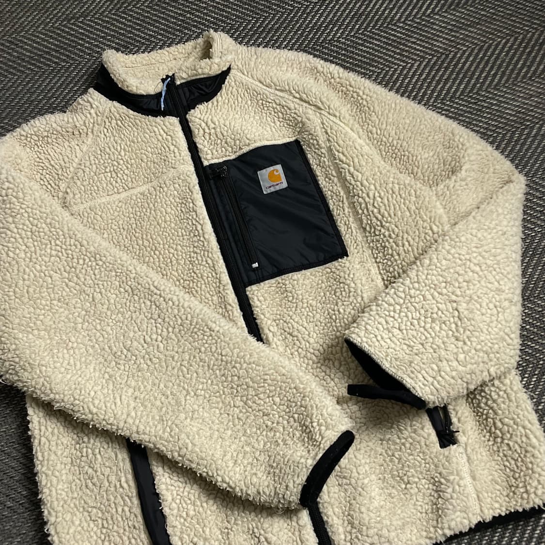 칼하트 WIP 패치 로고 쉐르파 플리스 자켓o 4884 상품이미지4