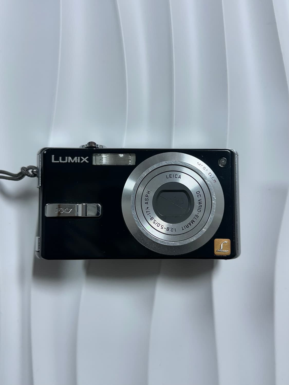 파나소닉 루믹스 DMC-FX7 / CCD 특유의 따뜻한 감성 디카 상품이미지5