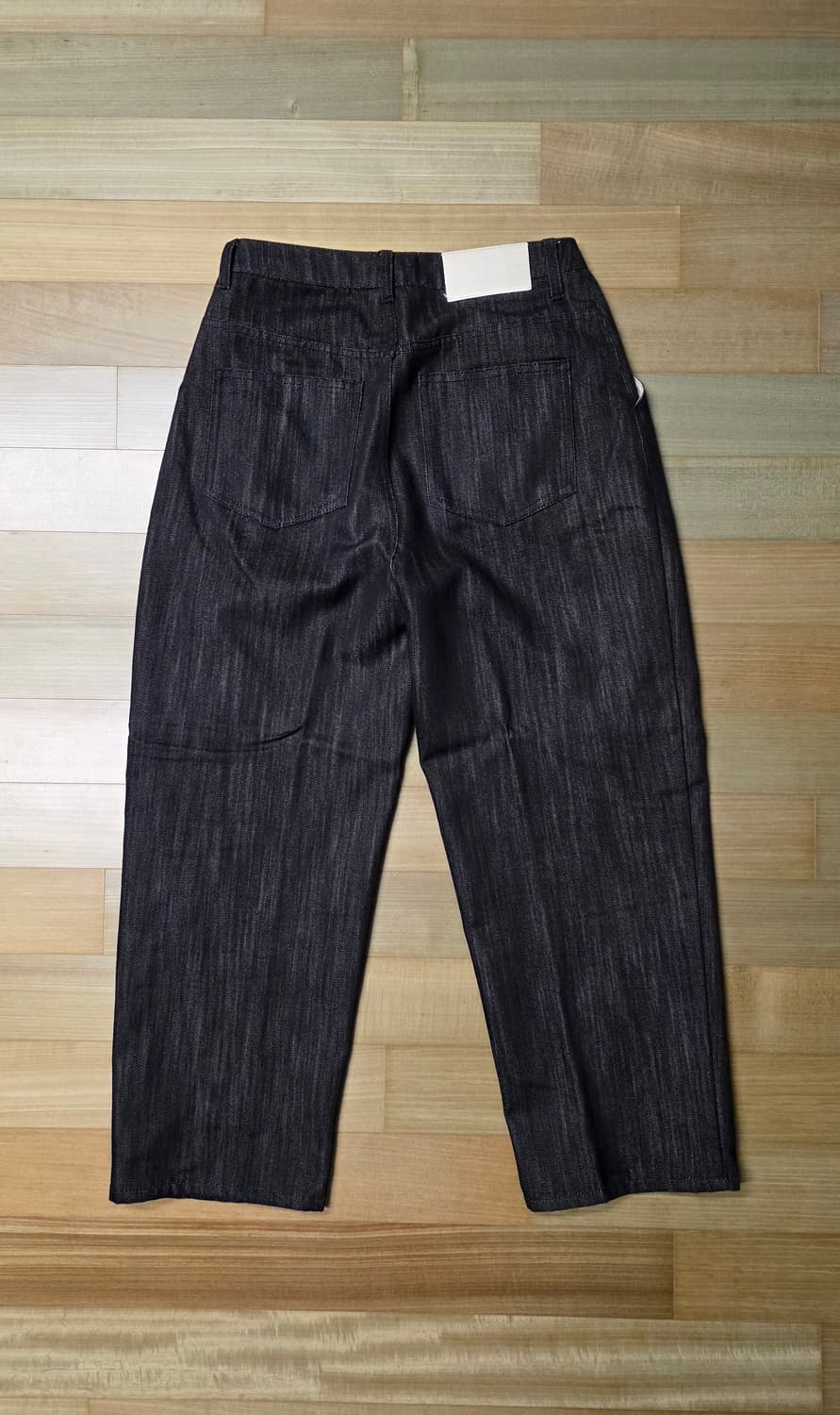 [신동품] 데케트 더블 플리츠 데님 / 블랙 32사이즈 상품이미지2