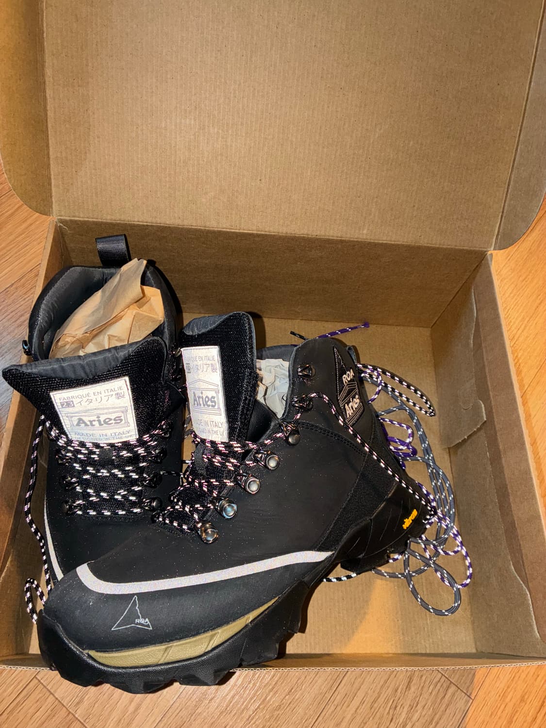 /40] 로아 하이킹 x ARIES 안드레아스 부츠 상품이미지3