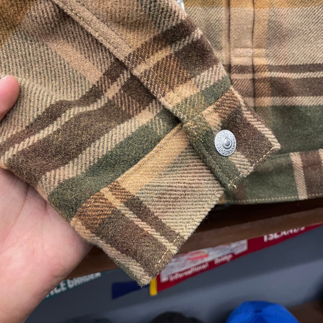 리바이스 프리미엄 체크 쉐르파 데님 트러커 자켓 상품이미지7