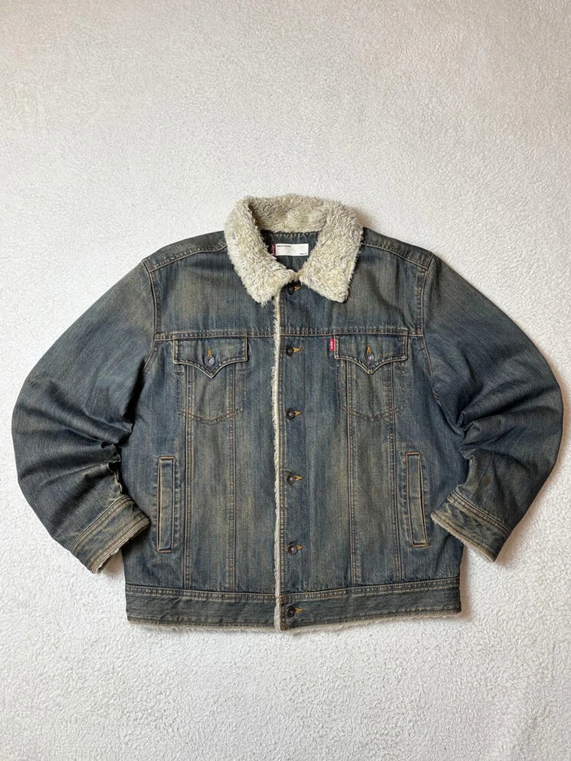 리바이스 00's 양털 워시드 데님 트러커 자켓 PN6557 상품이미지1