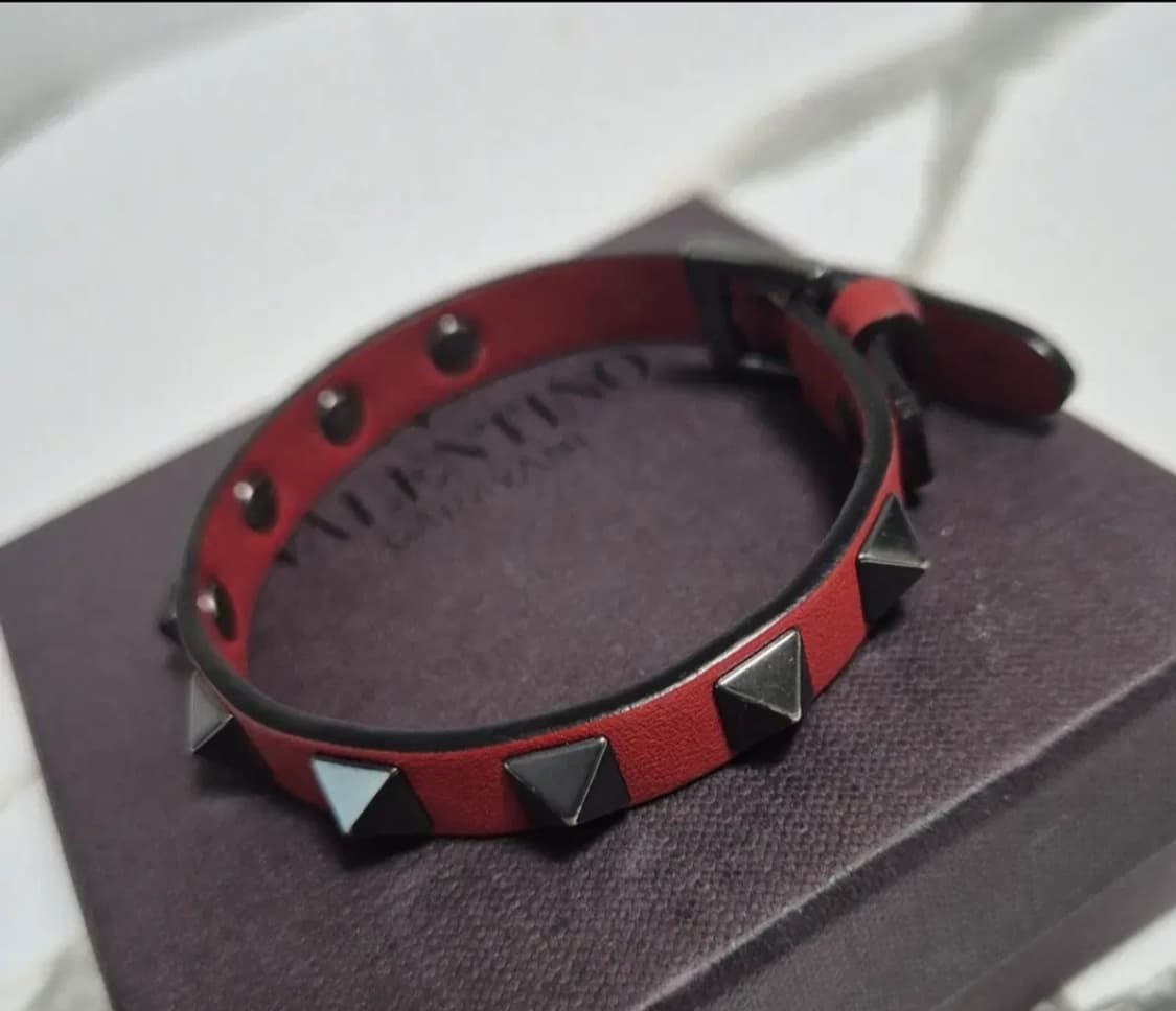 발렌티노(명품) 락스터드 팔찌 상품이미지2