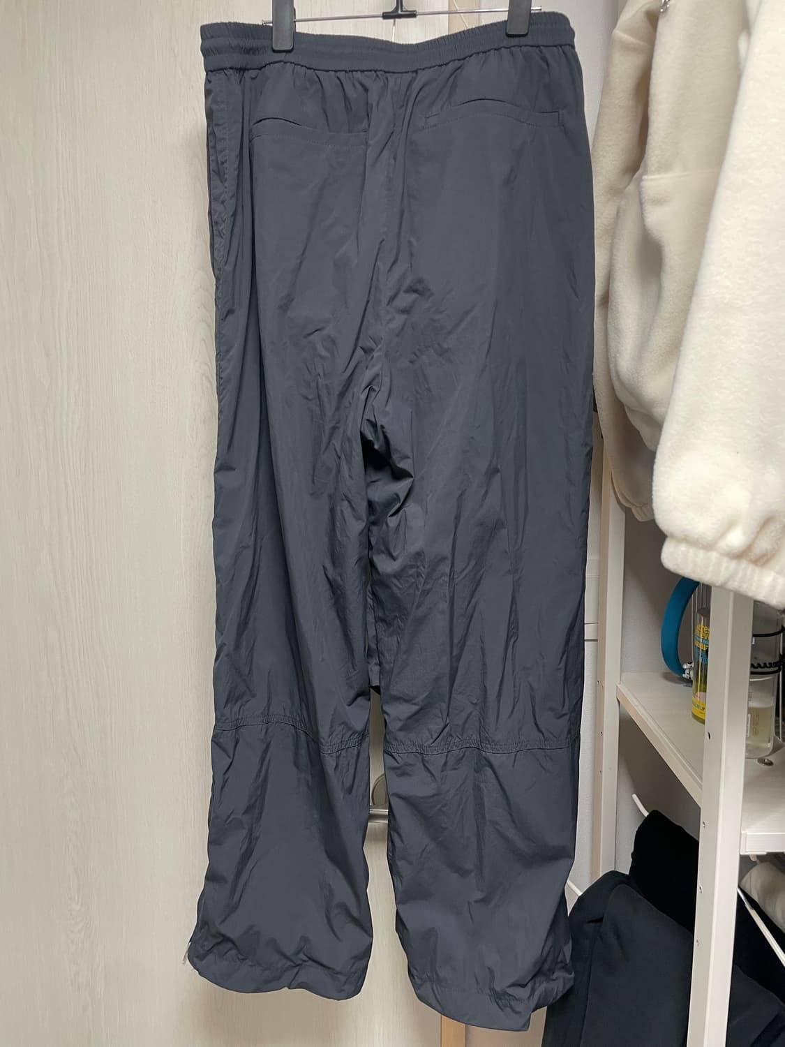 준지 24ss 나일론 루즈핏 팬츠 그레이 46 상품이미지3