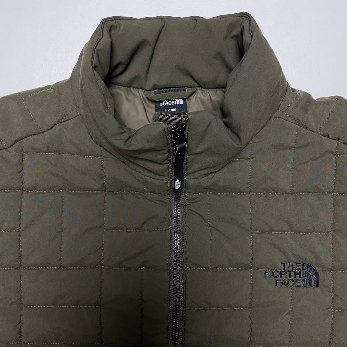 노스페이스 경량 패딩 L 상품이미지10