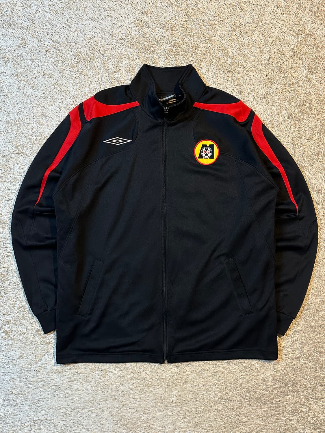 엄브로 UMBRO 올드스쿨 배색 트랙탑 져지 블랙 상품이미지1