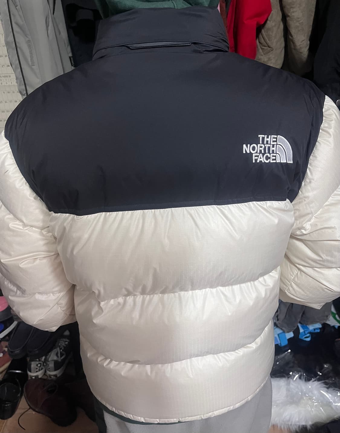 노스페이스 화이트 라벨 눕시 다운 자켓 베이지 크림 색상 M 상품이미지2