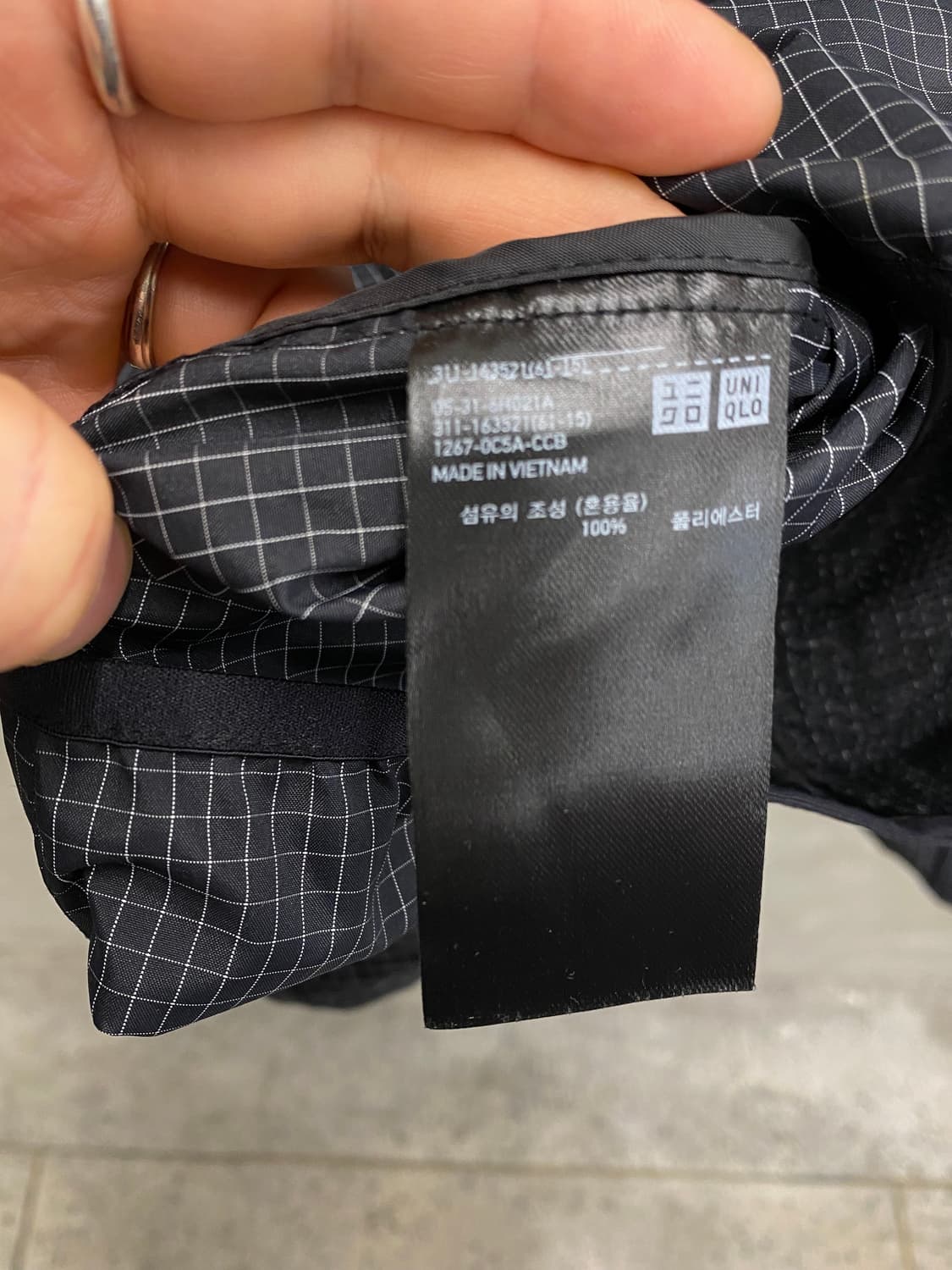 [M] UNIQLO 유니클로 체크 후드 윈드브레이커 상품이미지6