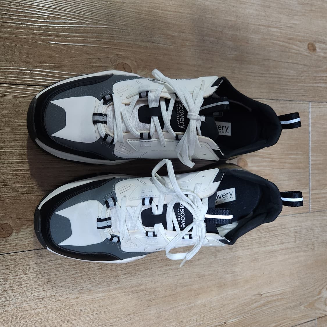 디스커버리 버킷 디워커 에어 운동화 265 상품이미지1