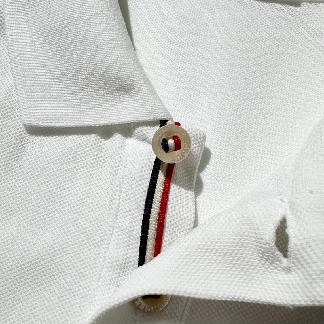 몽클레어 로고 패치 폴로 피케 반팔 티셔츠 상품이미지6